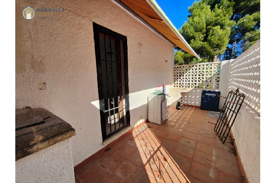 Villa in Javea zu verkaufen, Zona de estar 176 m², Baujahr 1980, Klimaanlage, Terreno 1606 m², 3 Schlafzimmer, 3 Badezimmer, Pool, ref.: MV-M-2510-27