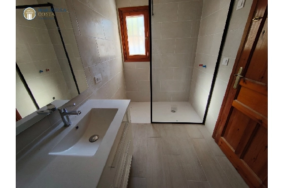 Villa in Javea zu verkaufen, Zona de estar 176 m², Baujahr 1980, Klimaanlage, Terreno 1606 m², 3 Schlafzimmer, 3 Badezimmer, Pool, ref.: MV-M-2510-36