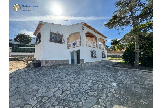 Villa in Javea zu verkaufen, Zona de estar 176 m², Baujahr 1980, Klimaanlage, Terreno 1606 m², 3 Schlafzimmer, 3 Badezimmer, Pool, ref.: MV-M-2510-6