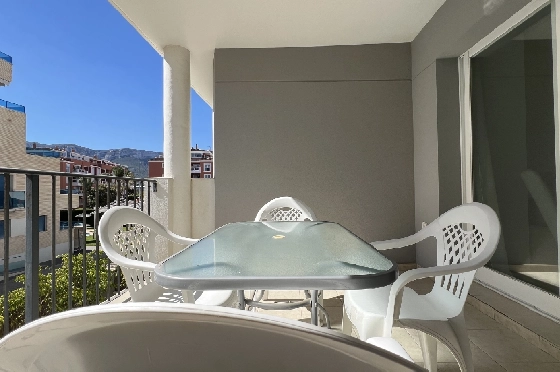 Apartment in Denia zur Ferienvermietung, Zona de estar 86 m², Baujahr 2006, Zustand modernisiert, + Zentralheizung, Klimaanlage, Terreno 46 m², 2 Schlafzimmer, 2 Badezimmer, Pool, ref.: T-0324-2