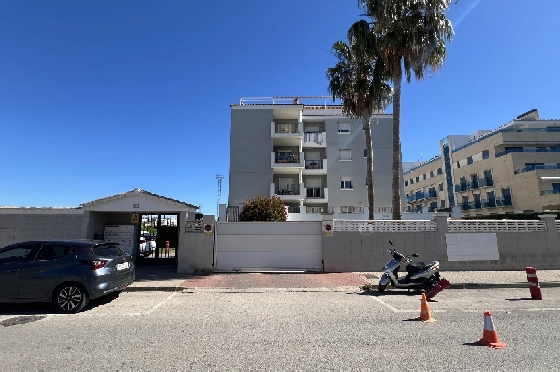 Apartment in Denia zur Ferienvermietung, Zona de estar 86 m², Baujahr 2006, Zustand modernisiert, + Zentralheizung, Klimaanlage, Terreno 46 m², 2 Schlafzimmer, 2 Badezimmer, Pool, ref.: T-0324-3