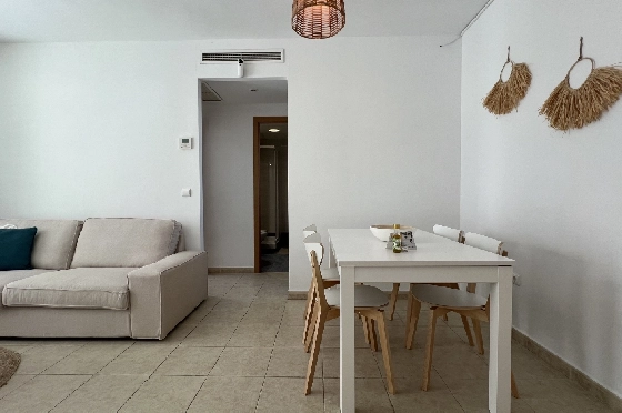 Apartment in Denia zur Ferienvermietung, Zona de estar 86 m², Baujahr 2006, Zustand modernisiert, + Zentralheizung, Klimaanlage, Terreno 46 m², 2 Schlafzimmer, 2 Badezimmer, Pool, ref.: T-0324-7