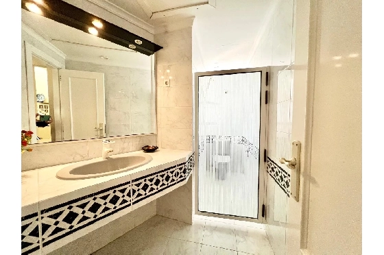 Villa in Javea zu verkaufen, Zona de estar 450 m², Klimaanlage, 6 Schlafzimmer, 6 Badezimmer, Pool, ref.: BS-82754369-23