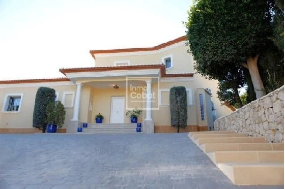 Villa in Benissa(Benissa) zu verkaufen, Zona de estar 464 m², Klimaanlage, Terreno 1131 m², 4 Schlafzimmer, 4 Badezimmer, Pool, ref.: COB-1869-10535-3