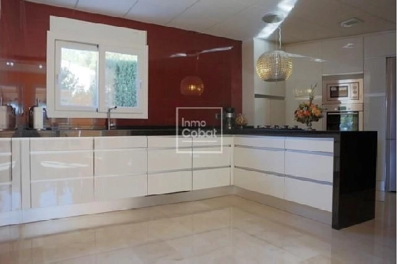 Villa in Benissa(Benissa) zu verkaufen, Zona de estar 464 m², Klimaanlage, Terreno 1131 m², 4 Schlafzimmer, 4 Badezimmer, Pool, ref.: COB-1869-10535-7