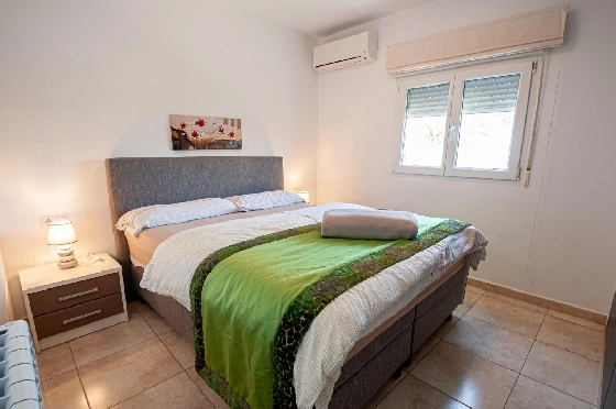 Villa in Benissa(San Jaime) zu verkaufen, Zona de estar 240 m², Klimaanlage, 6 Schlafzimmer, 3 Badezimmer, Pool, ref.: COB-3449-10535-18
