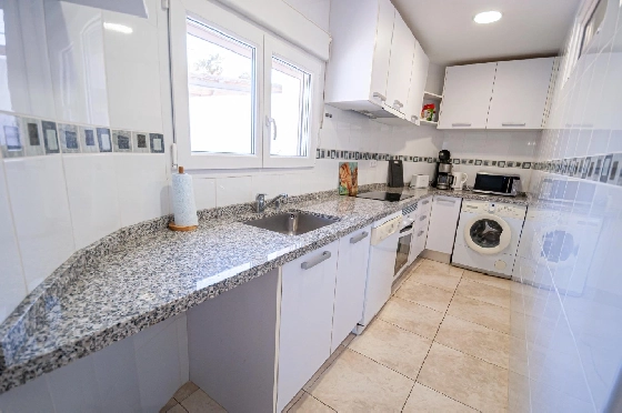 Villa in Benissa(San Jaime) zu verkaufen, Zona de estar 240 m², Klimaanlage, 6 Schlafzimmer, 3 Badezimmer, Pool, ref.: COB-3449-10535-24