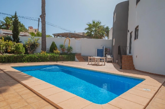 Villa in Benissa(San Jaime) zu verkaufen, Zona de estar 240 m², Klimaanlage, 6 Schlafzimmer, 3 Badezimmer, Pool, ref.: COB-3449-10535-38