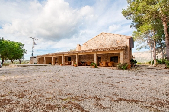 Finca in Gata de Gorgos zu verkaufen, Zona de estar 450 m², Baujahr 1900, + Ofen, Klimaanlage, Terreno 20000 m², 4 Schlafzimmer, 2 Badezimmer, Pool, ref.: AM-11846DA-1