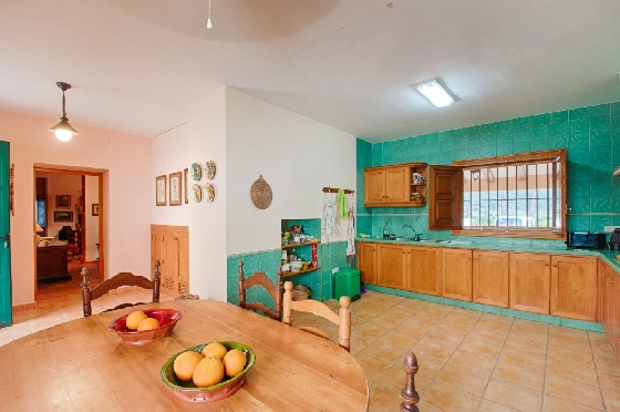 Finca in Gata de Gorgos zu verkaufen, Zona de estar 450 m², Baujahr 1900, + Ofen, Klimaanlage, Terreno 20000 m², 4 Schlafzimmer, 2 Badezimmer, Pool, ref.: AM-11846DA-31