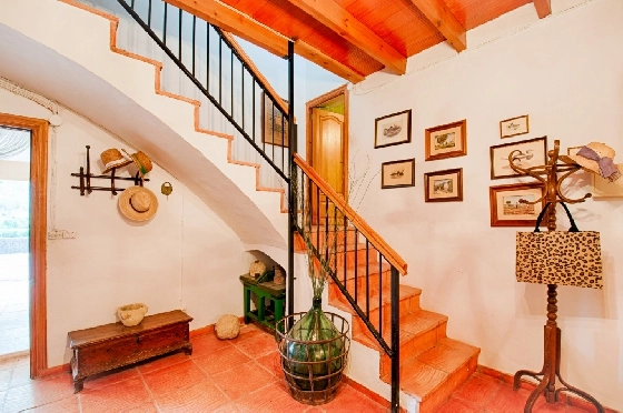 Finca in Gata de Gorgos zu verkaufen, Zona de estar 450 m², Baujahr 1900, + Ofen, Klimaanlage, Terreno 20000 m², 4 Schlafzimmer, 2 Badezimmer, Pool, ref.: AM-11846DA-34