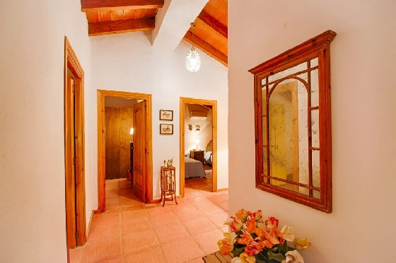 Finca in Gata de Gorgos zu verkaufen, Zona de estar 450 m², Baujahr 1900, + Ofen, Klimaanlage, Terreno 20000 m², 4 Schlafzimmer, 2 Badezimmer, Pool, ref.: AM-11846DA-36