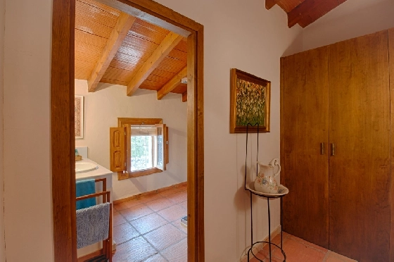 Finca in Gata de Gorgos zu verkaufen, Zona de estar 450 m², Baujahr 1900, + Ofen, Klimaanlage, Terreno 20000 m², 4 Schlafzimmer, 2 Badezimmer, Pool, ref.: AM-11846DA-38