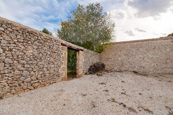 Finca in Gata de Gorgos zu verkaufen, Zona de estar 450 m², Baujahr 1900, + Ofen, Klimaanlage, Terreno 20000 m², 4 Schlafzimmer, 2 Badezimmer, Pool, ref.: AM-11846DA-47
