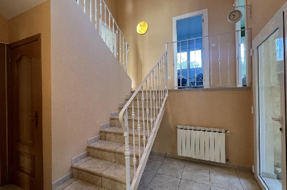 Villa in Gata de Gorgos(Monte Pedreguer) zur Ferienvermietung, Zona de estar 180 m², Baujahr 2006, + Ofen, Klimaanlage, Terreno 600 m², 3 Schlafzimmer, 3 Badezimmer, Pool, ref.: T-0624-11