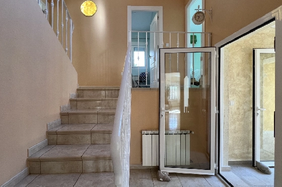 Villa in Gata de Gorgos(Monte Pedreguer) zur Ferienvermietung, Zona de estar 180 m², Baujahr 2006, + Ofen, Klimaanlage, Terreno 600 m², 3 Schlafzimmer, 3 Badezimmer, Pool, ref.: T-0624-12