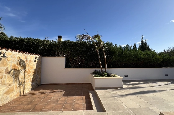 Villa in Gata de Gorgos(Monte Pedreguer) zur Ferienvermietung, Zona de estar 180 m², Baujahr 2006, + Ofen, Klimaanlage, Terreno 600 m², 3 Schlafzimmer, 3 Badezimmer, Pool, ref.: T-0624-36