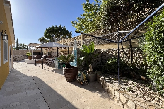 Villa in Gata de Gorgos(Monte Pedreguer) zur Ferienvermietung, Zona de estar 180 m², Baujahr 2006, + Ofen, Klimaanlage, Terreno 600 m², 3 Schlafzimmer, 3 Badezimmer, Pool, ref.: T-0624-41
