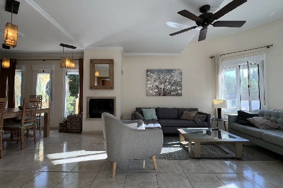 Villa in Gata de Gorgos(Monte Pedreguer) zur Ferienvermietung, Zona de estar 180 m², Baujahr 2006, + Ofen, Klimaanlage, Terreno 600 m², 3 Schlafzimmer, 3 Badezimmer, Pool, ref.: T-0624-7
