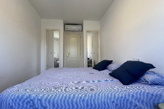 Apartment in Xabia(El Arenal) zur Ferienvermietung, Zona de estar 92 m², Baujahr 2001, + KLIMA, Klimaanlage, Terreno 101 m², 2 Schlafzimmer, 2 Badezimmer, Pool, ref.: T-0524-10