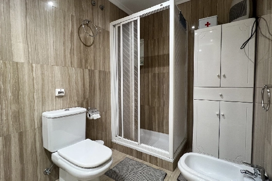 Apartment in Xabia(El Arenal) zur Ferienvermietung, Zona de estar 92 m², Baujahr 2001, + KLIMA, Klimaanlage, Terreno 101 m², 2 Schlafzimmer, 2 Badezimmer, Pool, ref.: T-0524-11