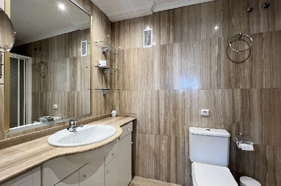 Apartment in Xabia(El Arenal) zur Ferienvermietung, Zona de estar 92 m², Baujahr 2001, + KLIMA, Klimaanlage, Terreno 101 m², 2 Schlafzimmer, 2 Badezimmer, Pool, ref.: T-0524-12