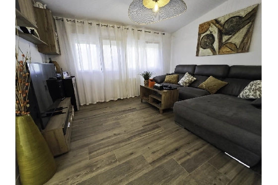 Villa in Denia zu verkaufen, Zona de estar 121 m², Klimaanlage, Terreno 623 m², 4 Schlafzimmer, 2 Badezimmer, Pool, ref.: CO-C25935-10