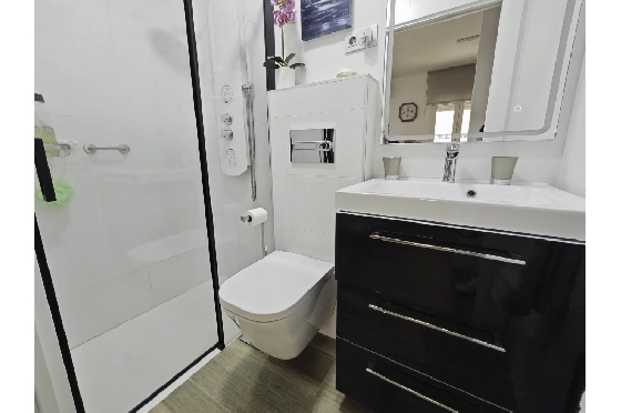 Villa in Denia zu verkaufen, Zona de estar 121 m², Klimaanlage, Terreno 623 m², 4 Schlafzimmer, 2 Badezimmer, Pool, ref.: CO-C25935-16