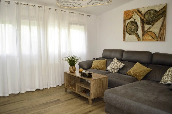 Villa in Denia zu verkaufen, Zona de estar 121 m², Klimaanlage, Terreno 623 m², 4 Schlafzimmer, 2 Badezimmer, Pool, ref.: CO-C25935-18