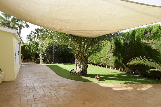 Villa in Denia zu verkaufen, Zona de estar 121 m², Klimaanlage, Terreno 623 m², 4 Schlafzimmer, 2 Badezimmer, Pool, ref.: CO-C25935-4