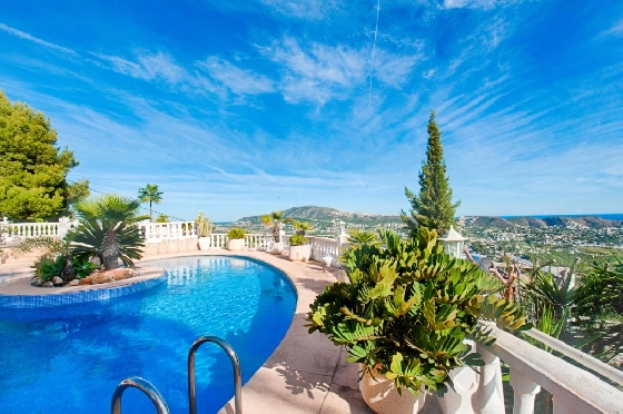 Villa in Moraira zu verkaufen, Zona de estar 300 m², Baujahr 1984, Klimaanlage, Terreno 1615 m², 3 Schlafzimmer, 2 Badezimmer, Pool, ref.: AM-12279DA-11
