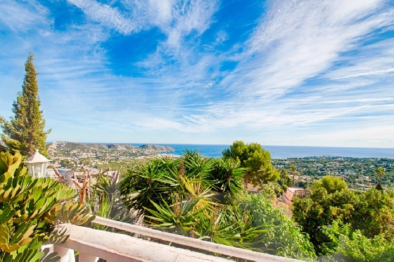 Villa in Moraira zu verkaufen, Zona de estar 300 m², Baujahr 1984, Klimaanlage, Terreno 1615 m², 3 Schlafzimmer, 2 Badezimmer, Pool, ref.: AM-12279DA-12