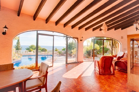 Villa in Moraira zu verkaufen, Zona de estar 300 m², Baujahr 1984, Klimaanlage, Terreno 1615 m², 3 Schlafzimmer, 2 Badezimmer, Pool, ref.: AM-12279DA-31