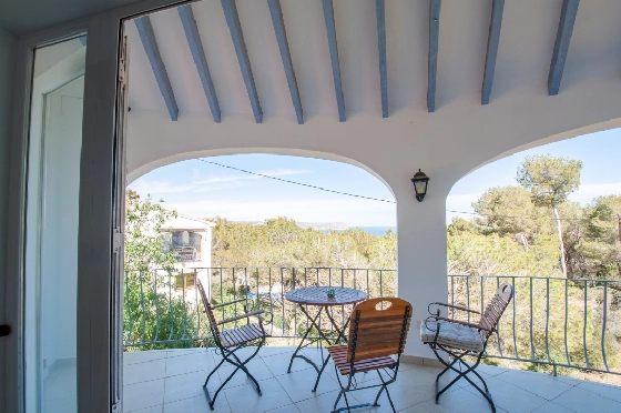 Villa in Javea zu verkaufen, Zona de estar 318 m², Baujahr 1982, Klimaanlage, Terreno 1377 m², 4 Schlafzimmer, 3 Badezimmer, Pool, ref.: AM-12459DA-13