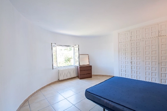 Villa in Javea zu verkaufen, Zona de estar 318 m², Baujahr 1982, Klimaanlage, Terreno 1377 m², 4 Schlafzimmer, 3 Badezimmer, Pool, ref.: AM-12459DA-27