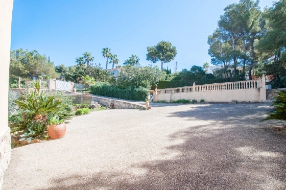 Villa in Javea zu verkaufen, Zona de estar 318 m², Baujahr 1982, Klimaanlage, Terreno 1377 m², 4 Schlafzimmer, 3 Badezimmer, Pool, ref.: AM-12459DA-28