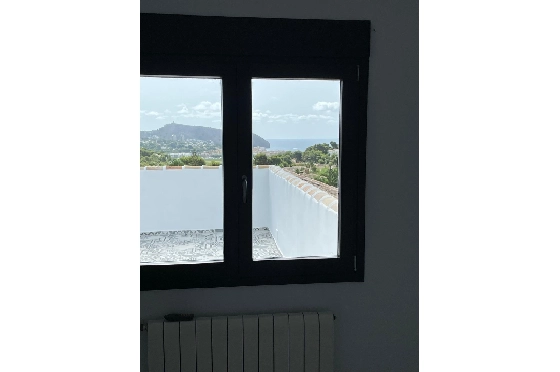 Villa in Moraira zu verkaufen, Zona de estar 283 m², Baujahr 2023, Klimaanlage, Terreno 897 m², 3 Schlafzimmer, 3 Badezimmer, Pool, ref.: AM-12030DA-12