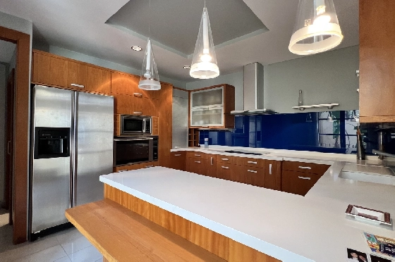 Stadthaus in Pego(Innenstadt) zu verkaufen, Zona de estar 690 m², Baujahr 1930, Zustand gepflegt, + Zentralheizung, Klimaanlage, Terreno 305 m², 6 Schlafzimmer, 5 Badezimmer, ref.: AS-1325-32