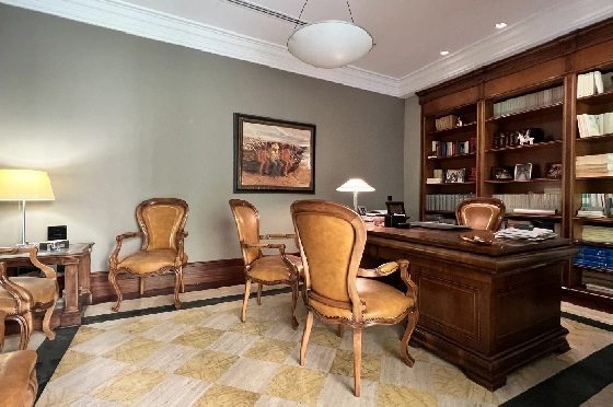 Stadthaus in Pego(Innenstadt) zu verkaufen, Zona de estar 690 m², Baujahr 1930, Zustand gepflegt, + Zentralheizung, Klimaanlage, Terreno 305 m², 6 Schlafzimmer, 5 Badezimmer, ref.: AS-1325-8