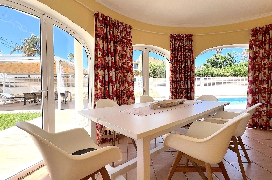 Villa in Els Poblets(Ptda. Revoltes) zu verkaufen, Zona de estar 234 m², Baujahr 2004, Zustand gepflegt, + Zentralheizung, Klimaanlage, Terreno 614 m², 4 Schlafzimmer, 3 Badezimmer, Pool, ref.: AS-1425-12