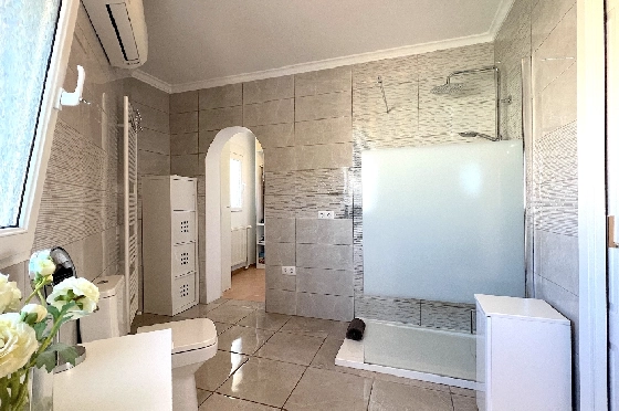 Villa in Els Poblets(Ptda. Revoltes) zu verkaufen, Zona de estar 234 m², Baujahr 2004, Zustand gepflegt, + Zentralheizung, Klimaanlage, Terreno 614 m², 4 Schlafzimmer, 3 Badezimmer, Pool, ref.: AS-1425-28