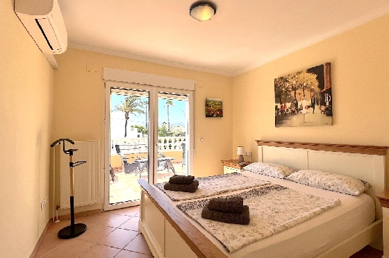 Villa in Els Poblets(Ptda. Revoltes) zu verkaufen, Zona de estar 234 m², Baujahr 2004, Zustand gepflegt, + Zentralheizung, Klimaanlage, Terreno 614 m², 4 Schlafzimmer, 3 Badezimmer, Pool, ref.: AS-1425-33