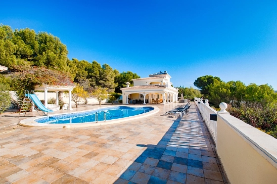Villa in Moraira zu verkaufen, Zona de estar 466 m², Baujahr 2005, Klimaanlage, Terreno 2040 m², 5 Schlafzimmer, 5 Badezimmer, Pool, ref.: AM-12515DR-18
