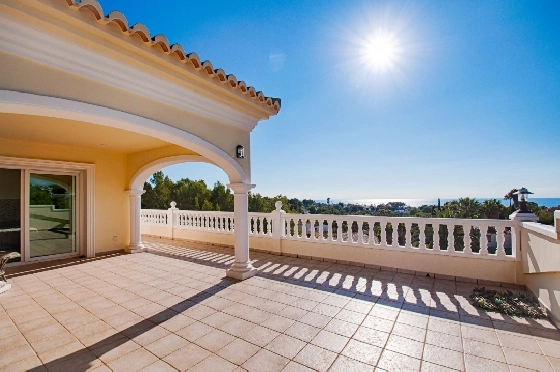 Villa in Moraira zu verkaufen, Zona de estar 466 m², Baujahr 2005, Klimaanlage, Terreno 2040 m², 5 Schlafzimmer, 5 Badezimmer, Pool, ref.: AM-12515DR-25