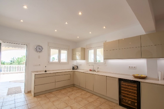 Villa in Moraira zu verkaufen, Zona de estar 466 m², Baujahr 2005, Klimaanlage, Terreno 2040 m², 5 Schlafzimmer, 5 Badezimmer, Pool, ref.: AM-12515DR-39