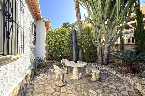 Villa in Pedreguer(Monte Solana) zu verkaufen, Zona de estar 87 m², Baujahr 1999, Zustand gepflegt, + Ofen, Klimaanlage, Terreno 426 m², 3 Schlafzimmer, 3 Badezimmer, Pool, ref.: AS-2425-18