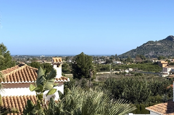 Villa in Pedreguer(Monte Solana) zu verkaufen, Zona de estar 87 m², Baujahr 1999, Zustand gepflegt, + Ofen, Klimaanlage, Terreno 426 m², 3 Schlafzimmer, 3 Badezimmer, Pool, ref.: AS-2425-2