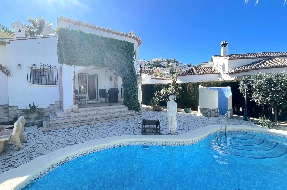 Villa in Pedreguer(Monte Solana) zu verkaufen, Zona de estar 87 m², Baujahr 1999, Zustand gepflegt, + Ofen, Klimaanlage, Terreno 426 m², 3 Schlafzimmer, 3 Badezimmer, Pool, ref.: AS-2425-21
