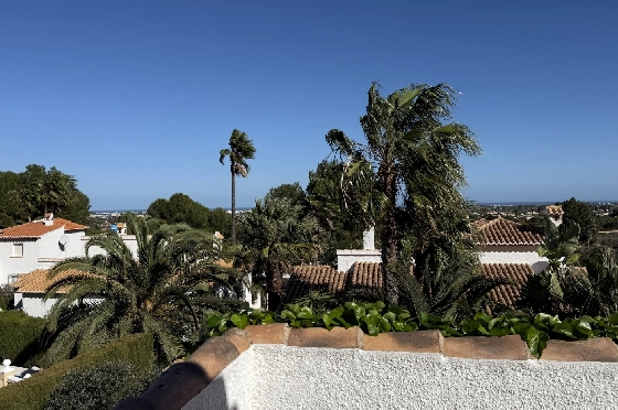 Villa in Pedreguer(Monte Solana) zu verkaufen, Zona de estar 87 m², Baujahr 1999, Zustand gepflegt, + Ofen, Klimaanlage, Terreno 426 m², 3 Schlafzimmer, 3 Badezimmer, Pool, ref.: AS-2425-25