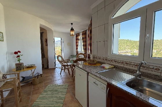 Villa in Pedreguer zu verkaufen, Zona de estar 130 m², Baujahr 2002, Zustand gepflegt, + KLIMA, Klimaanlage, Terreno 876 m², 3 Schlafzimmer, 2 Badezimmer, Pool, ref.: RG-1325-15